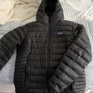 Patagonia down sweater hoodie